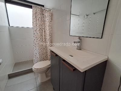 Casa en arriendo en Manila, Medellín · foto 10 de 19