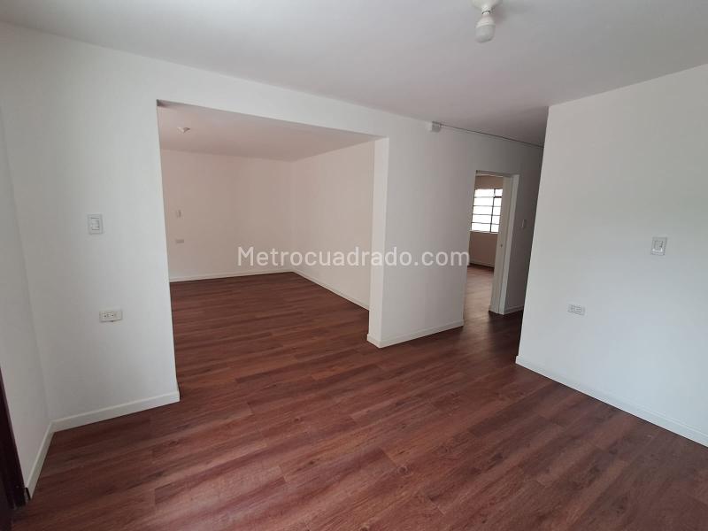 Casa Comercial Ideal en Arriendo en Manila, El Poblado - 5