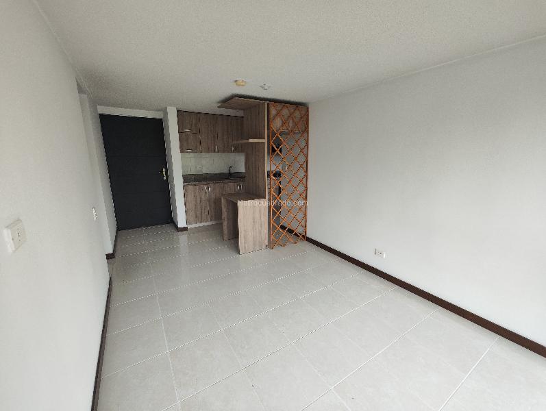 Apartamento de 2 Alcobas en Calasanz Parte Alta (Unidad Cerrada)