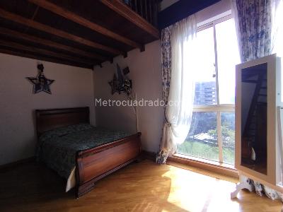 Casa de 5 alcobas en arriendo en La Asomadera, Medellín, 323 m² · foto 10 de 20