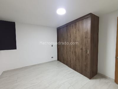 Apartamento de 3 alcobas en arriendo en Las Lomas, Medellín, 180 m² · foto 20 de 20