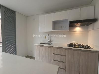 Apartamento de 3 alcobas en arriendo en Loma San Jose Sabaneta, Sabaneta, 67 m² · foto 2 de 20
