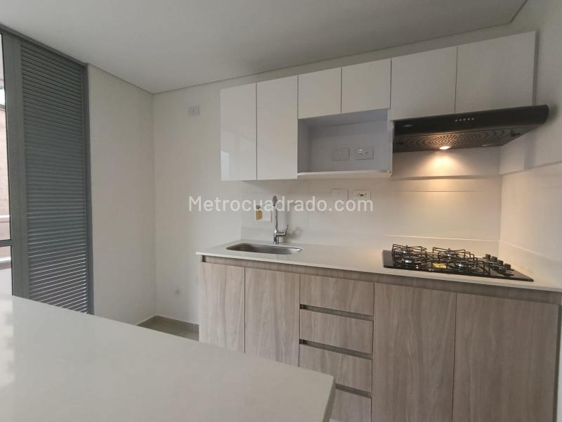 Apartamento en Arriendo, Loma San Jose Sabaneta, Sabaneta - 2
