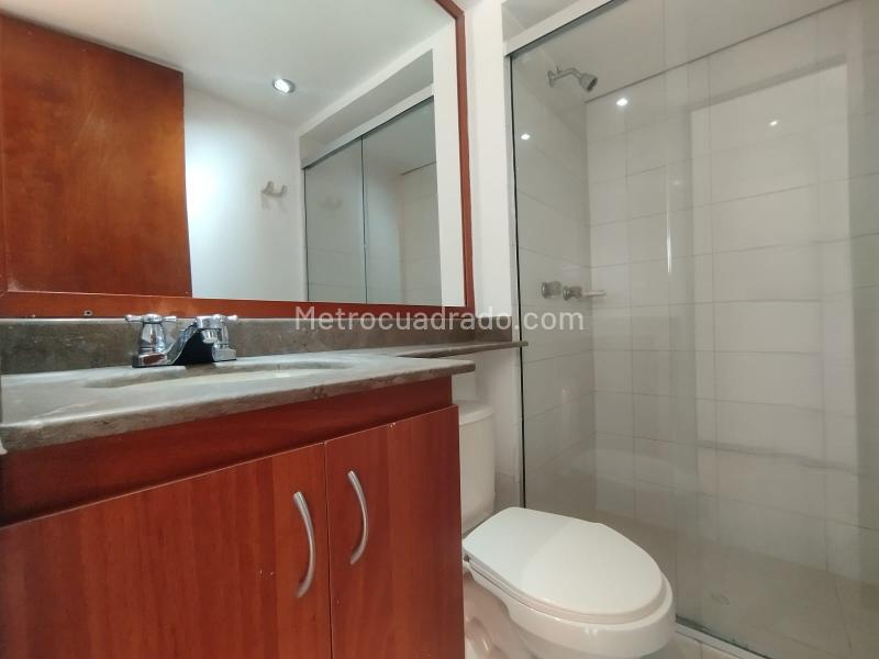 Apartamento Encantador de 3 Alcobas en Aguacatala - 5