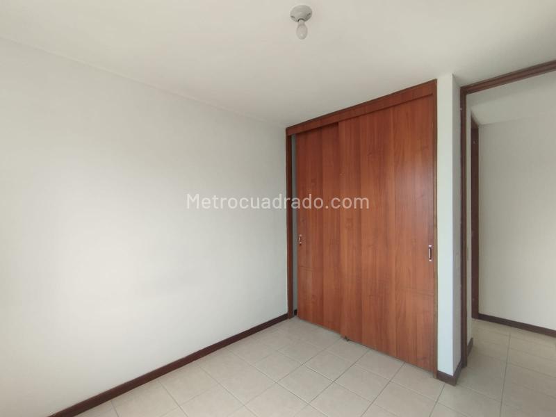 Apartamento Encantador de 3 Alcobas en Aguacatala - 9