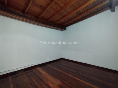 Casa de 5 alcobas en arriendo en Laureles Medellin, Medellín, 340 m² · foto 8 de 20