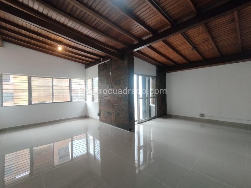 Commercial 5BR House in Laureles Medellin
