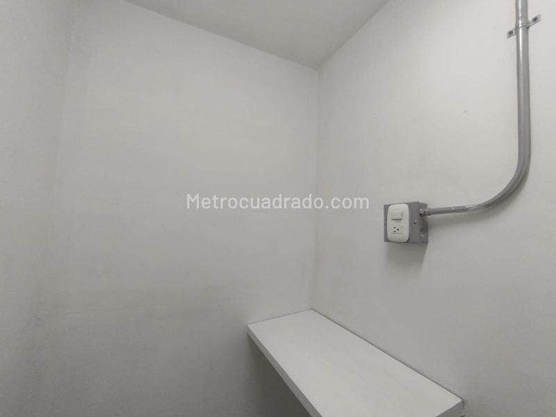 Commercial 5BR House in Laureles Medellin - 5