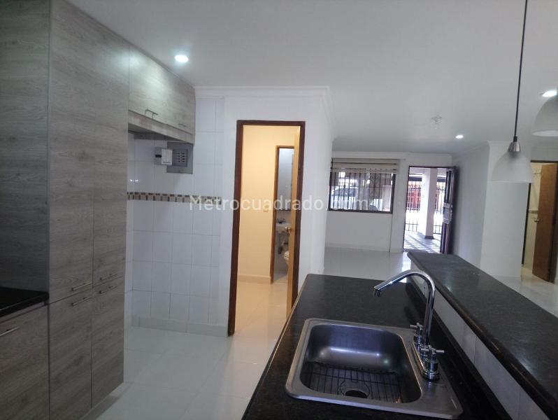 Apartamento Amplio de 3 Alcobas en La Palma - 8