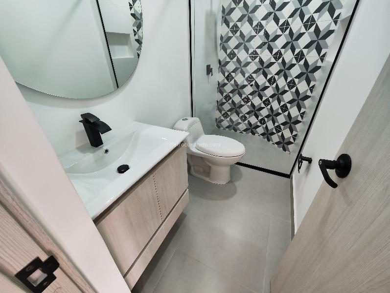 Apartamento Remodelado de 2 Alcobas en Fátima Medellín - 4