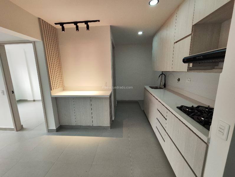 Apartamento Remodelado de 2 Alcobas en Fátima Medellín - 5