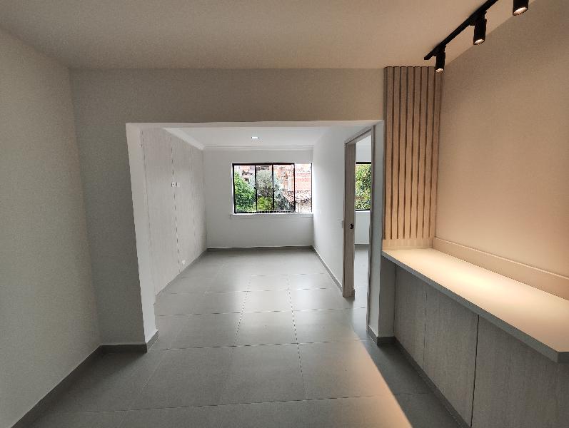 Apartamento Remodelado de 2 Alcobas en Fátima Medellín - 6