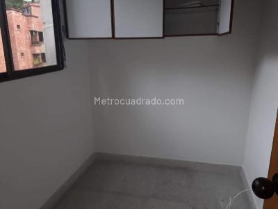 Apartamento en arriendo en San Lucas, Medellín · foto 6 de 16