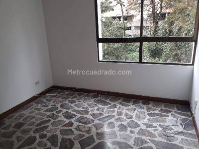 Apartamento en arriendo en San Lucas, Medellín · foto 12 de 16