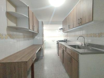 Apartamento en arriendo en Patio Bonito, Medellín · foto 6 de 20