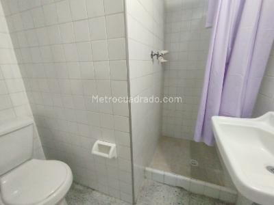 Apartamento en arriendo en Patio Bonito, Medellín · foto 19 de 20