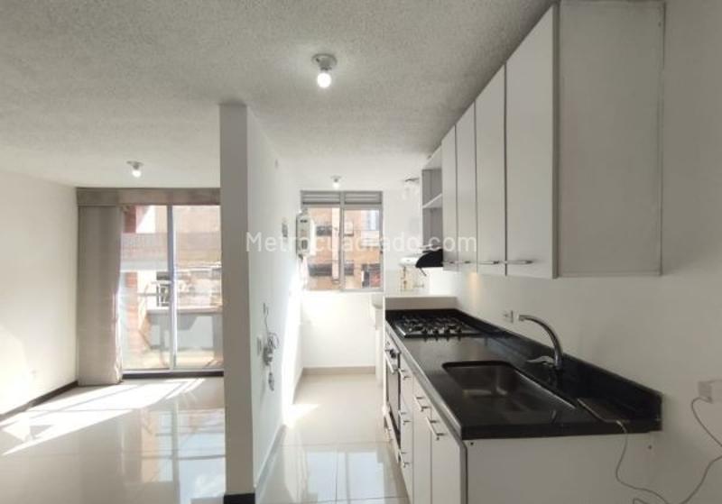 Apartamento en Arriendo, Restrepo Naranjo, Sabaneta - 3