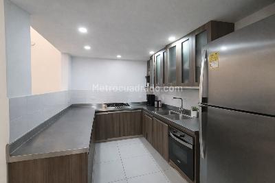 Casa de 5 alcobas en arriendo en Estadio, Medellín, 450 m² · foto 5 de 20