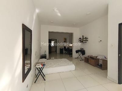 Casa de 5 alcobas en arriendo en Estadio, Medellín, 450 m² · foto 12 de 20