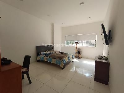Casa de 5 alcobas en arriendo en Estadio, Medellín, 450 m² · foto 15 de 20