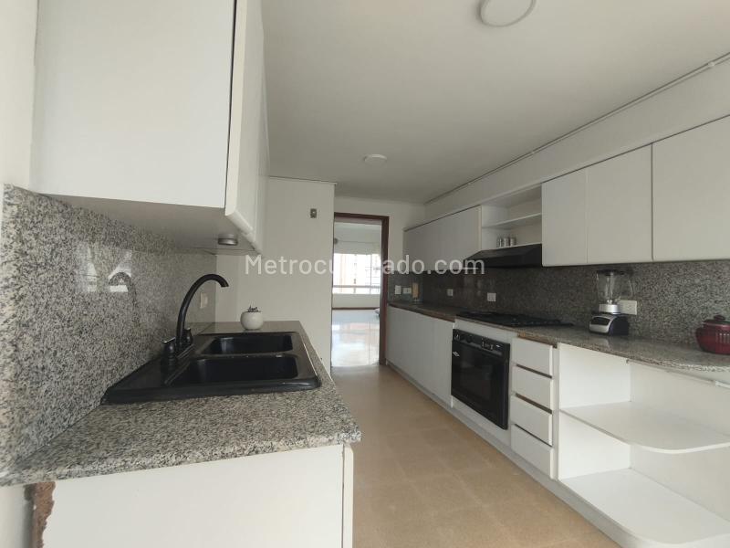 Apartamento de Lujo de 3 Alcobas en El Campestre La Frontera - 3