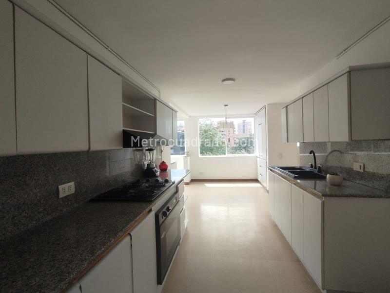 Apartamento de Lujo de 3 Alcobas en El Campestre La Frontera - 4