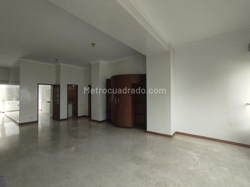 Apartamento de Lujo de 3 Alcobas en El Campestre La Frontera - 9