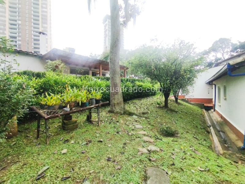 Casa de 4 Alcobas con Jardín Privado en El Campestre - 7