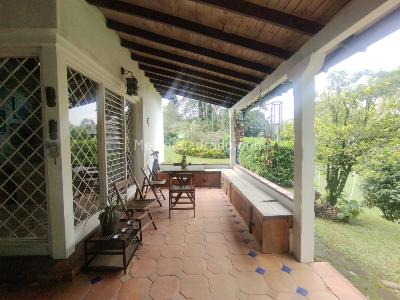 Casa de 4 alcobas en arriendo en El Campestre La Frontera, Medellín, 360 m² · foto 3 de 20