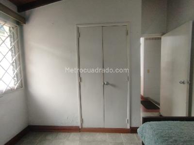 Casa de 4 alcobas en arriendo en El Campestre La Frontera, Medellín, 360 m² · foto 9 de 20