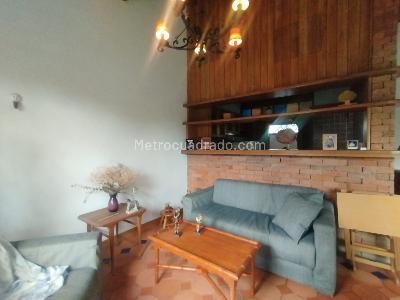 Casa de 4 alcobas en arriendo en El Campestre La Frontera, Medellín, 360 m² · foto 17 de 20
