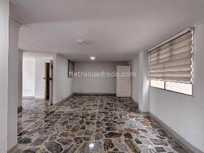 Apartamento de 3 alcobas en arriendo en Las Acacias Laureles, Medellín, 160 m² · foto 3 de 20