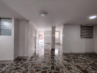 Apartamento de 3 alcobas en arriendo en Las Acacias Laureles, Medellín, 160 m² · foto 4 de 20