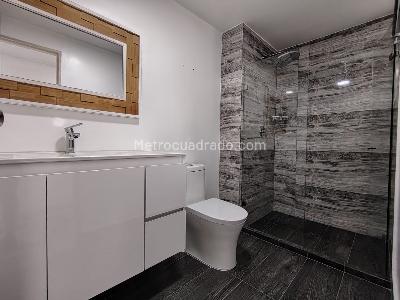 Apartamento de 3 alcobas en arriendo en Las Acacias Laureles, Medellín, 160 m² · foto 17 de 20