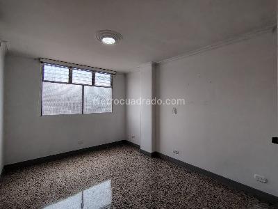 Apartamento de 3 alcobas en arriendo en Las Acacias Laureles, Medellín, 160 m² · foto 20 de 20