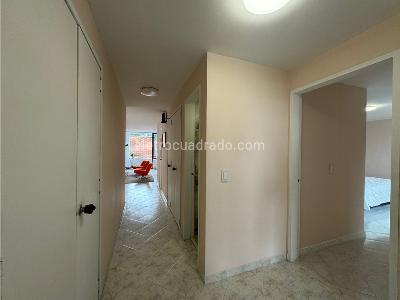 Apartamento de 3 alcobas en venta en Patio Bonito, Medellín, 168 m² · foto 12 de 14