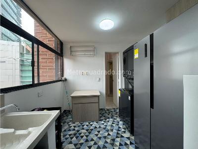 Apartamento de 3 alcobas en venta en Patio Bonito, Medellín, 168 m² · foto 13 de 14