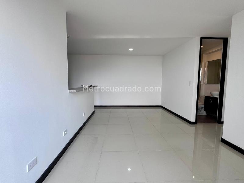 Apartamento en Arriendo, El Trianon, Envigado - 3