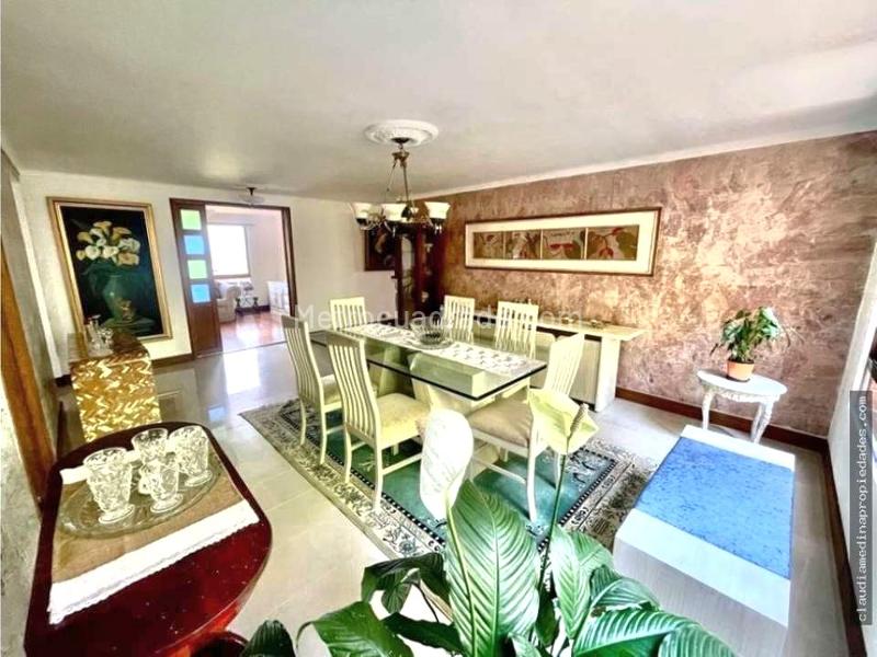 Apartamento Amplio de 3 Alcobas en Castropol - 4