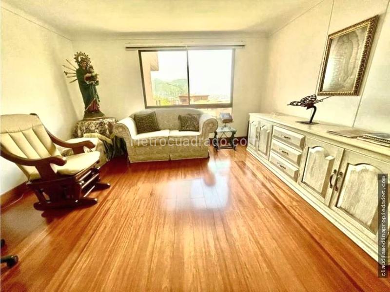 Apartamento Amplio de 3 Alcobas en Castropol - 5