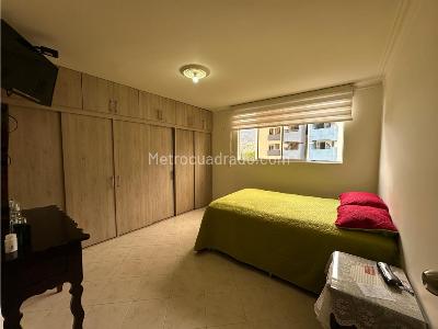 Apartamento en venta en Los Colores, Medellín · foto 7 de 16