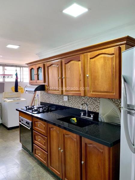 Spacious 3BR Apartment in Laureles Medellin