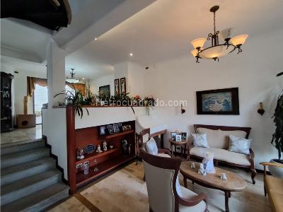 Casa de 4 alcobas en venta en El Porvenir, Rionegro, 250 m² · foto 8 de 20