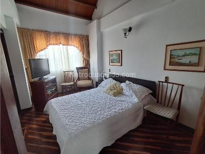 Casa de 4 alcobas en venta en El Porvenir, Rionegro, 250 m² · foto 17 de 20