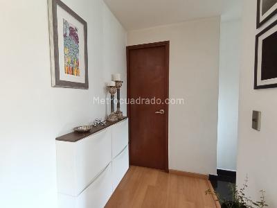 Apartamento de 3 alcobas en arriendo en Castropol, Medellín, 98 m² · foto 12 de 19