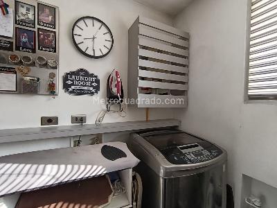Apartamento de 3 alcobas en arriendo en Castropol, Medellín, 98 m² · foto 13 de 19