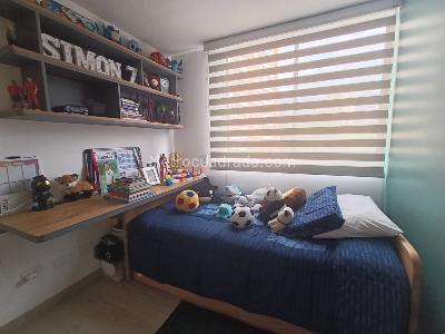 Apartamento de 2 alcobas en arriendo en Loma Del Escobero Envigado, Envigado, 82 m² · foto 9 de 13