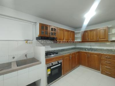 Apartamento de 3 alcobas en arriendo en La Frontera, Medellín, 175 m² · foto 6 de 20