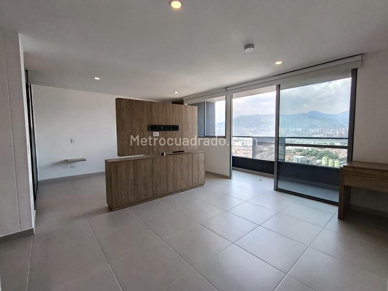 Cozy Studio Apartment in Ciudad Del Rio - 2