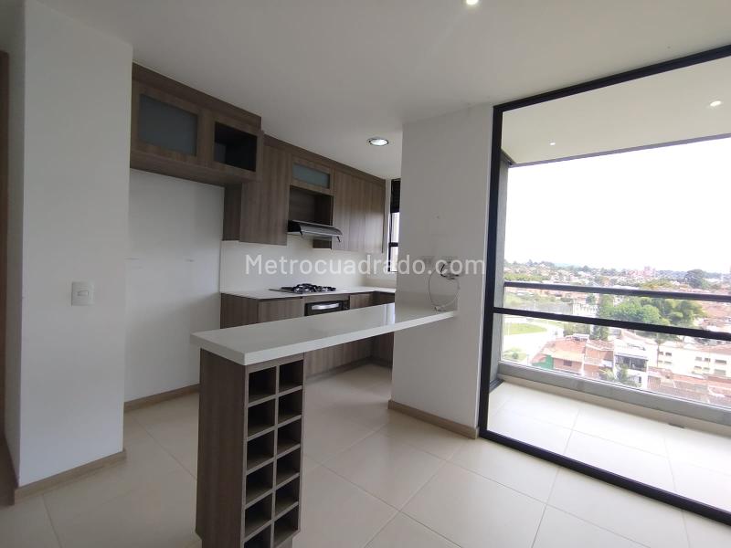 Apartamento en Arriendo, Barro Blanco Rio Negro, Rionegro - 3